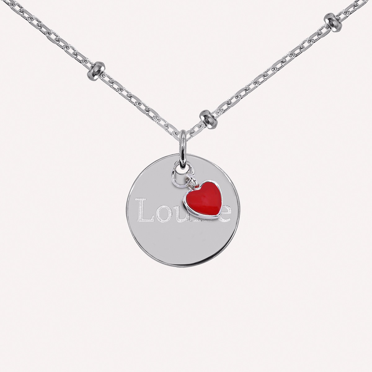Pendentif oeuf rouge avec coeur Pendentif oeuf rouge avec coeur