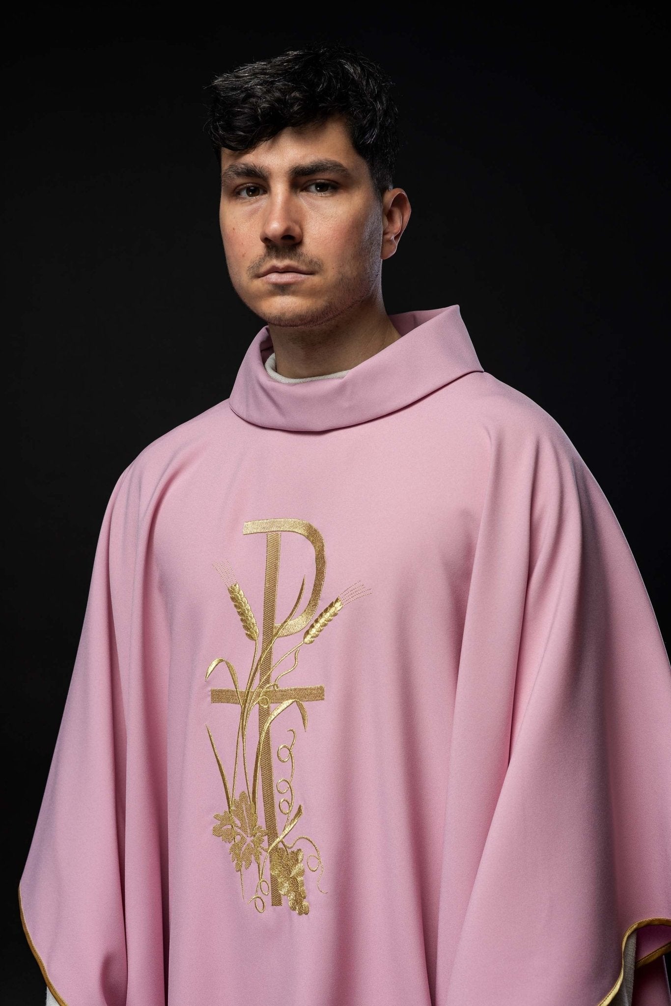 cpaguest様用　最上級　charvet ゴールド　メローラ　ピンク　セット Pink Chasuble Golden Cross Embroidery - Church Vestment