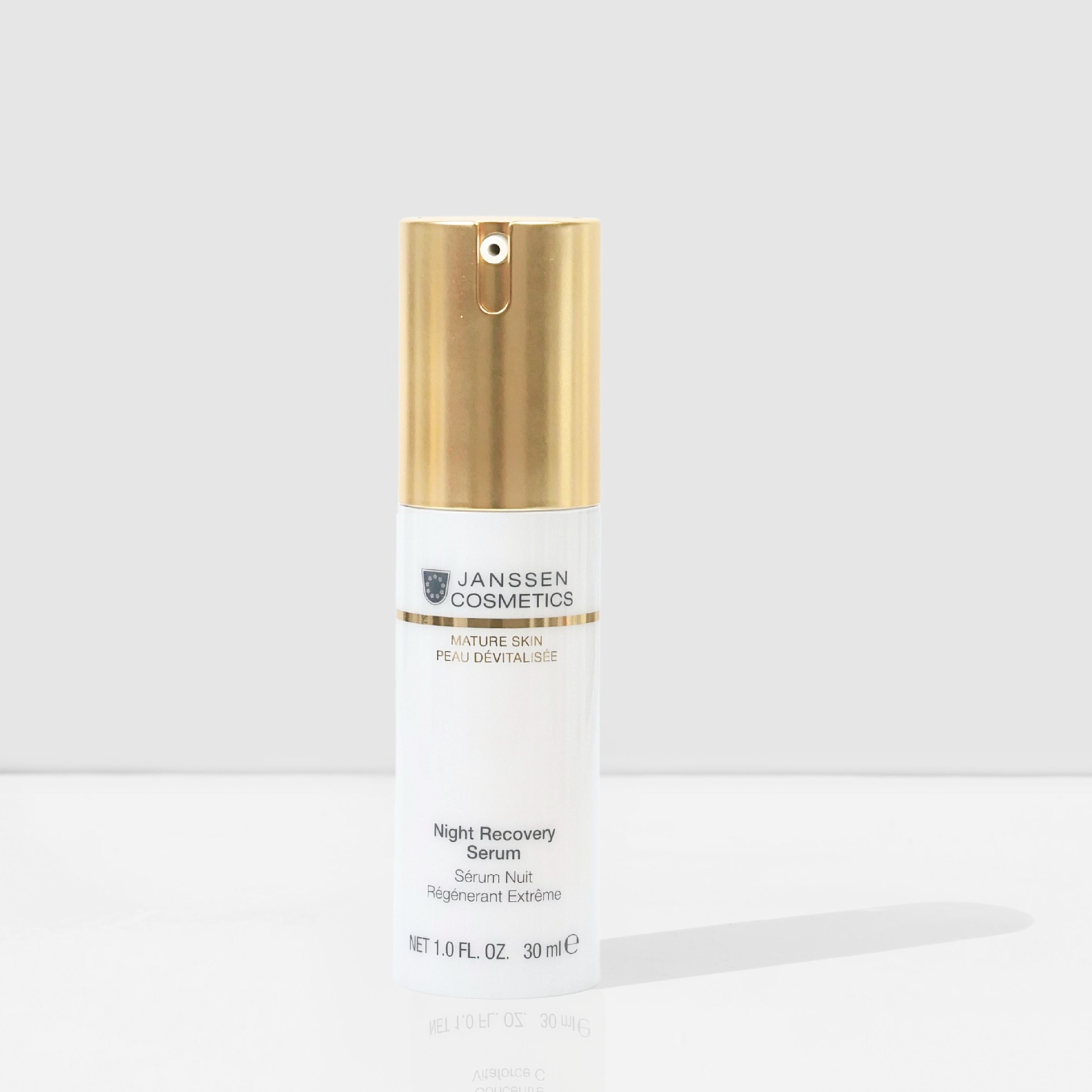 Janssen Night Recovery Serum 30ml 箱入り Night Recovery Serum 30 ml