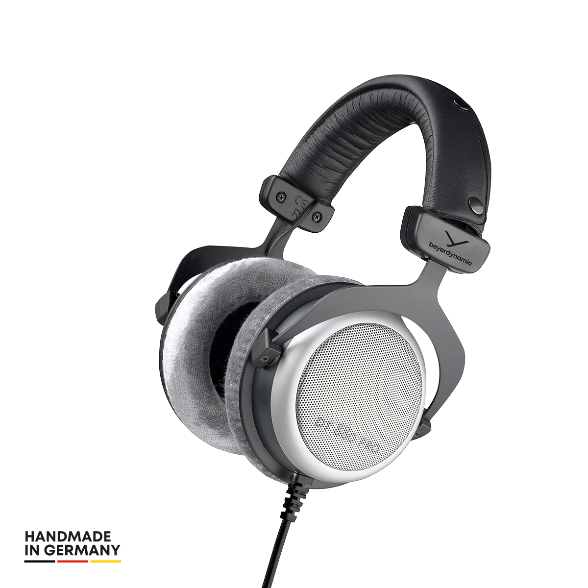 beyerdynamic DT 880 PRO: Semi-open studio headphones, 250 ohms