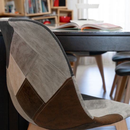 Set 2 Sedie Da Pranzo Moderne Con Braccioli - Patchwork Lino E Gambe In Faggio, Blu O Rosso - Foto 4